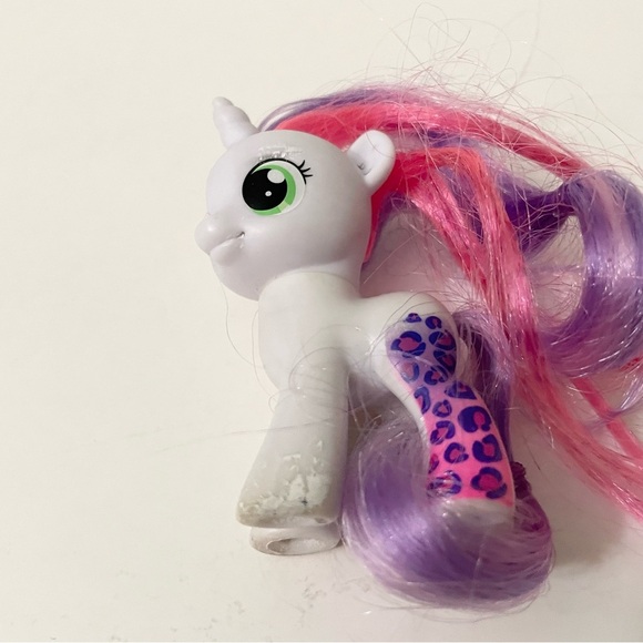 My Little Pony Wild Rainbow Sweetie Belle Toy - Picture 9 of 13